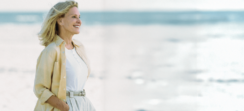 woman-smiling-near-sea